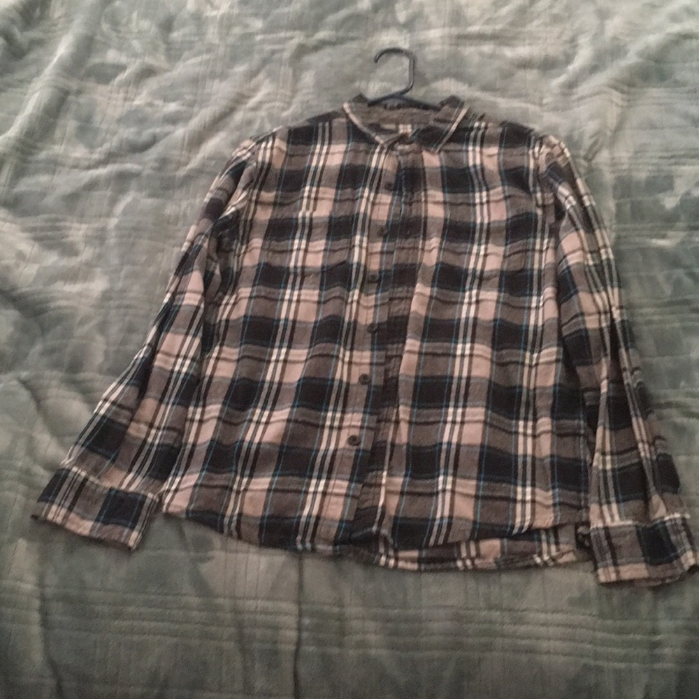 Shirt Bundle‼️100% cotton 2 plaid shirts. - Picture 5 of 8
